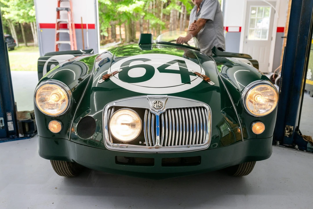 1960 MG - Image 11 of 31