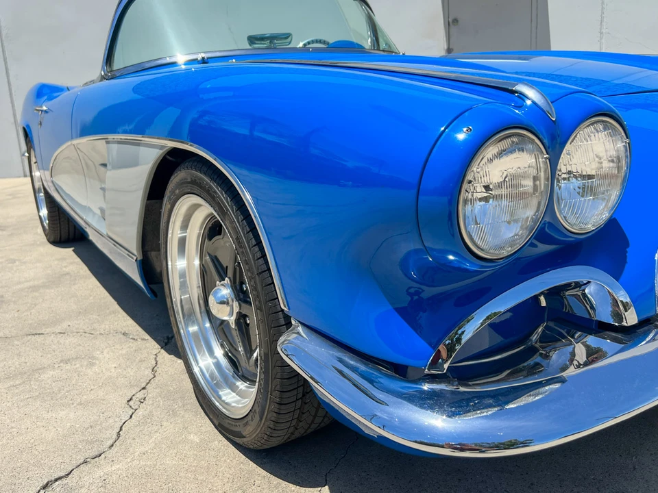 1961 Chevrolet Corvette C1 - Image 18 of 31