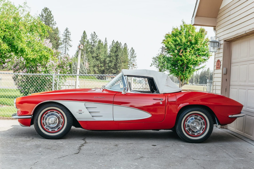1961 Chevrolet Corvette C1 - Image 3 of 31