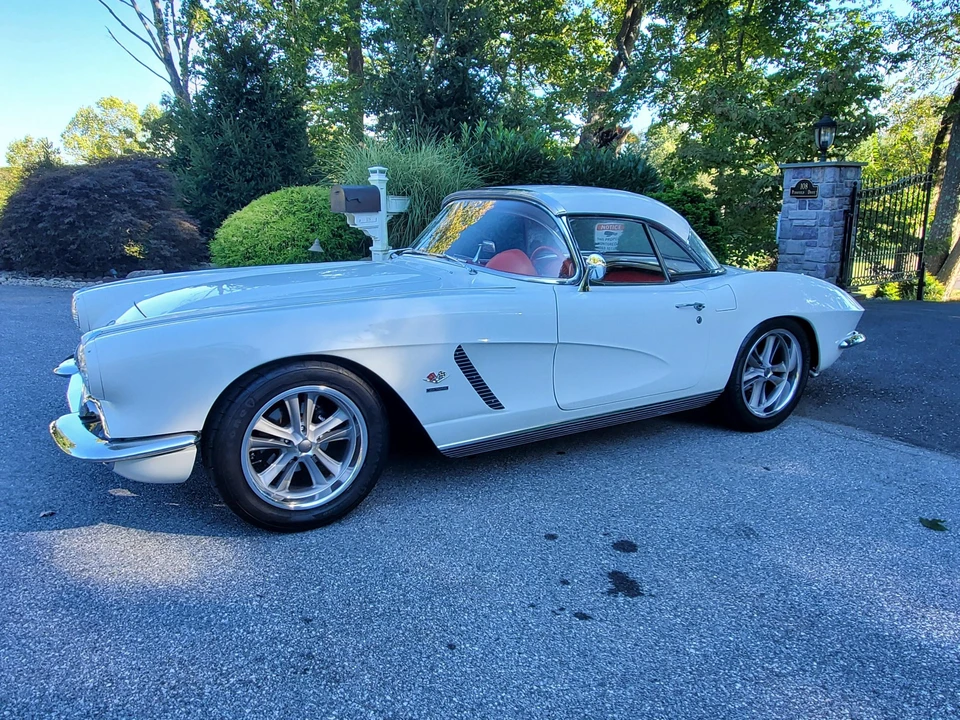1962 Chevrolet Corvette C1 - Image 5 of 31