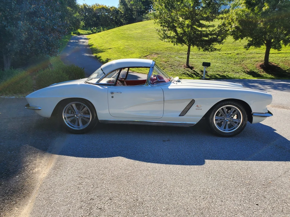 1962 Chevrolet Corvette C1 - Image 11 of 31