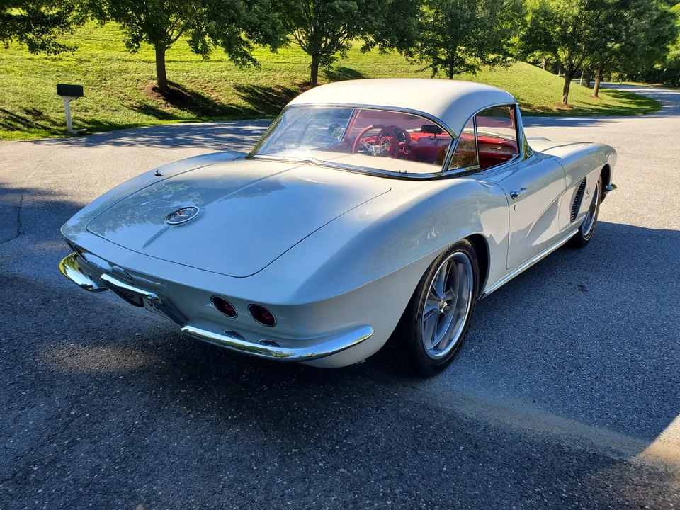 1962 Chevrolet Corvette C1 - Image 17 of 31