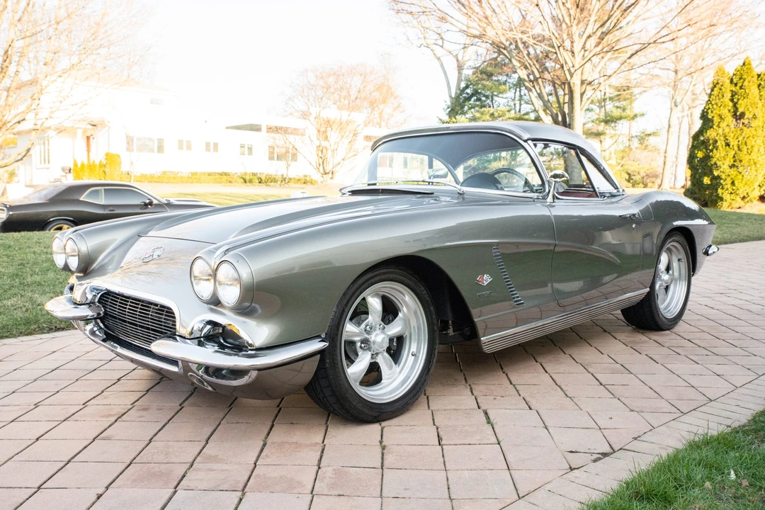 1962 Chevrolet Corvette C1 - Image 14 of 31