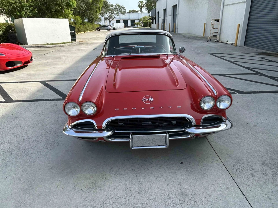 1962 Chevrolet Corvette C1 - Image 6 of 31