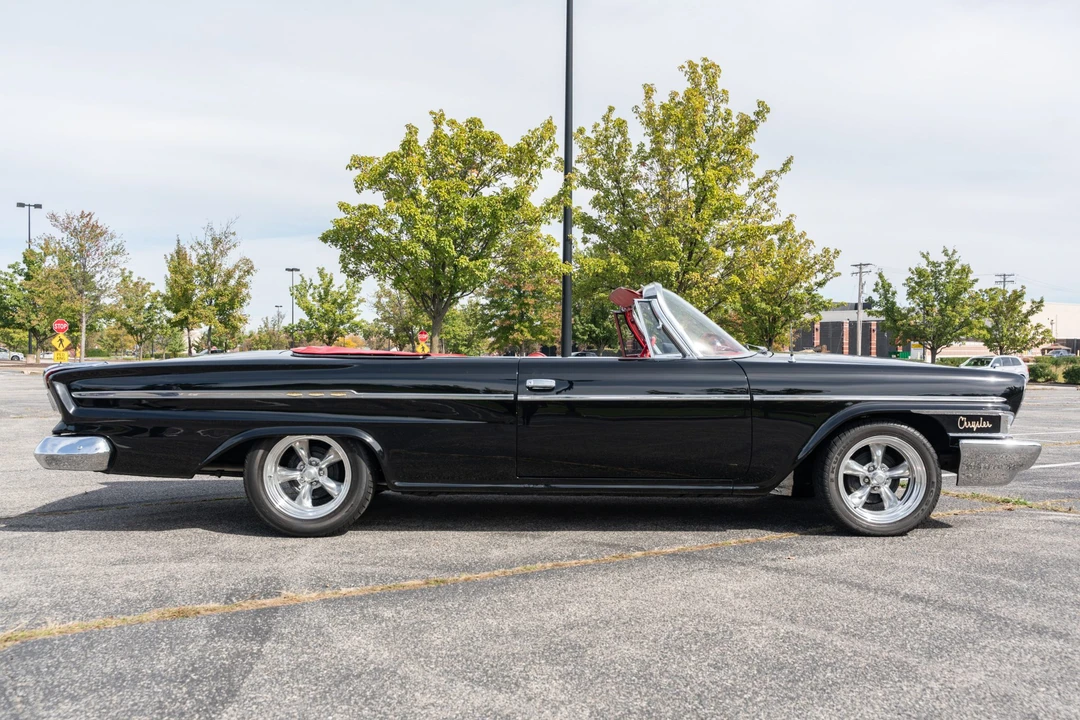 1962 Chrysler Newport - Image 13 of 31