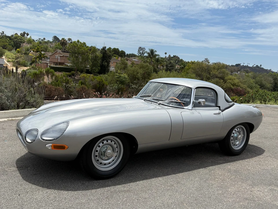 1962 Jaguar E-Type Series 1 - Image 2 of 31
