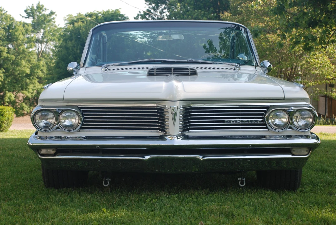 1962 Pontiac Catalina 3rd Gen - Image 25 of 31