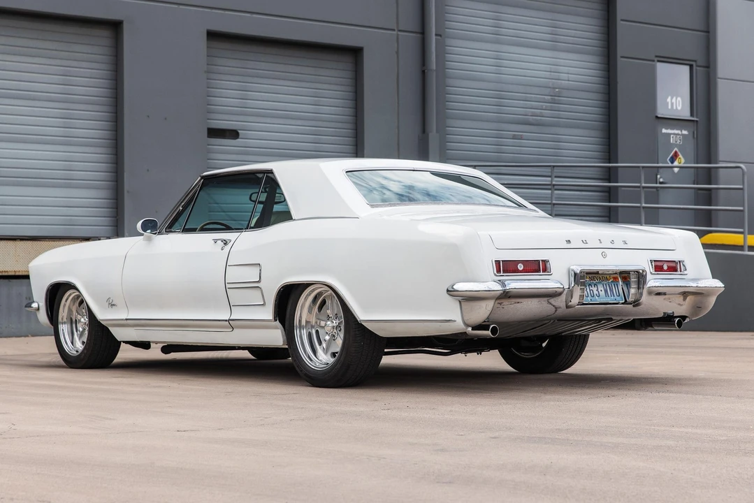 1963 Buick Riviera 1st Gen - Image 5 of 31