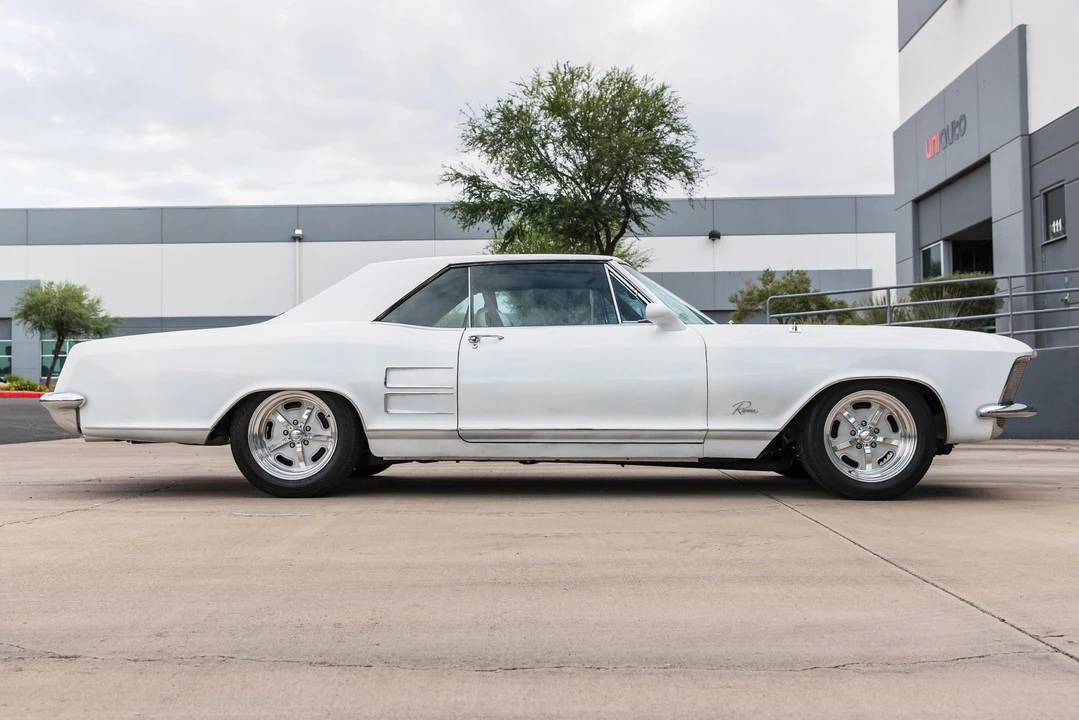 1963 Buick Riviera 1st Gen - Image 8 of 31