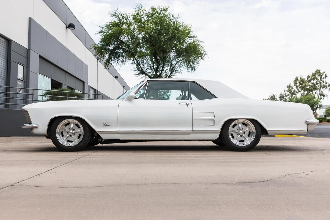 1963 Buick Riviera 1st Gen - Image 12 of 31