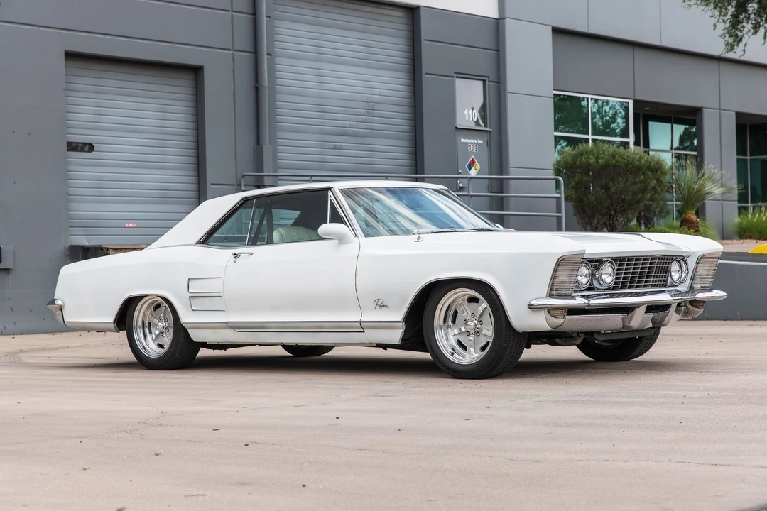 1963 Buick Riviera 1st Gen - Image 22 of 31
