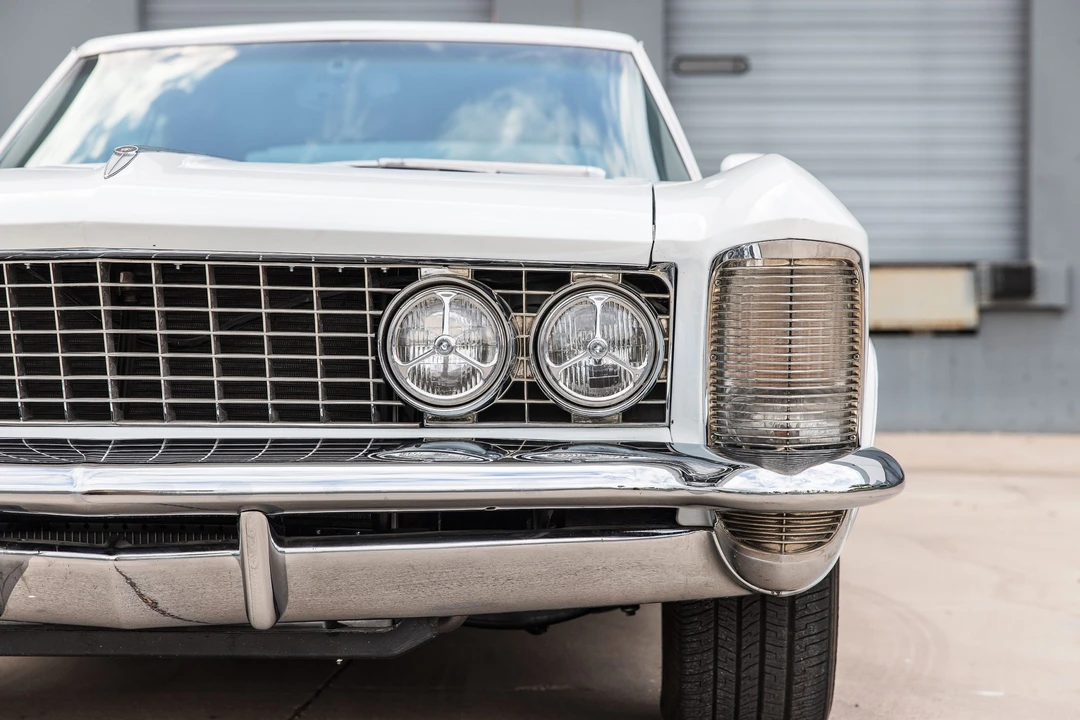 1963 Buick Riviera 1st Gen - Image 25 of 31