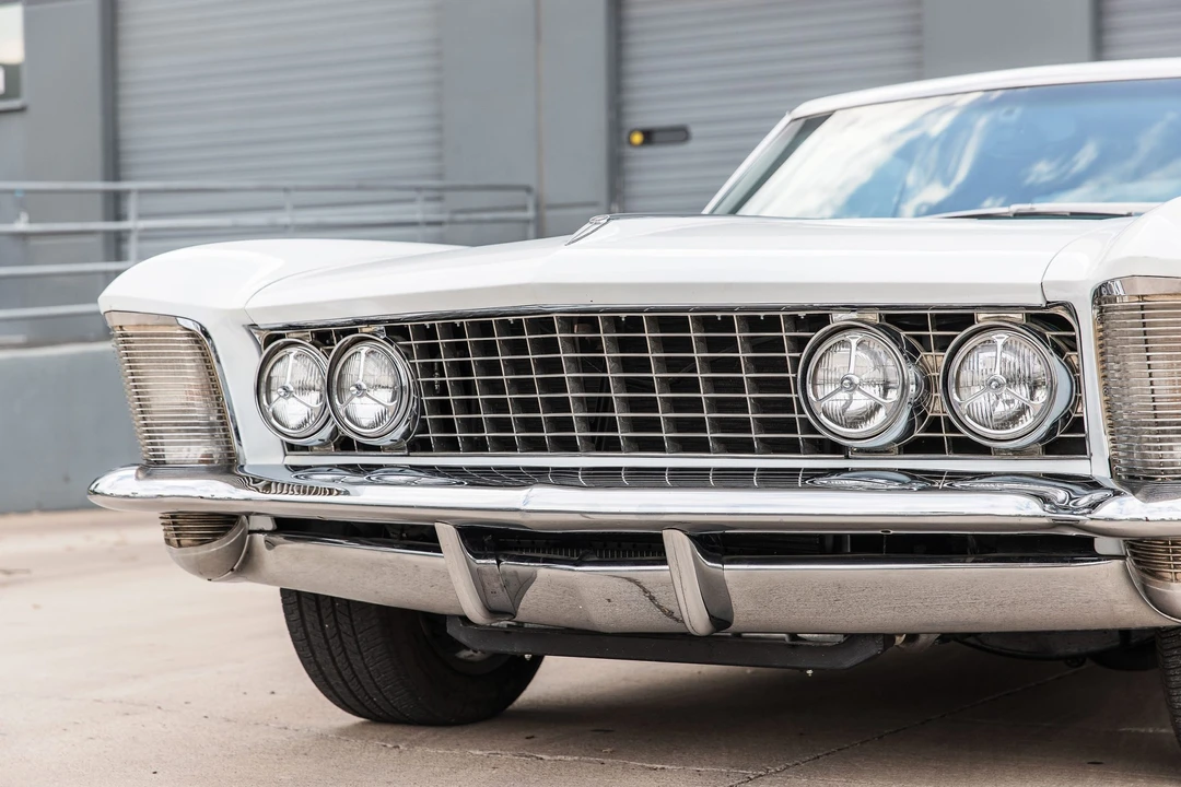 1963 Buick Riviera 1st Gen - Image 26 of 31