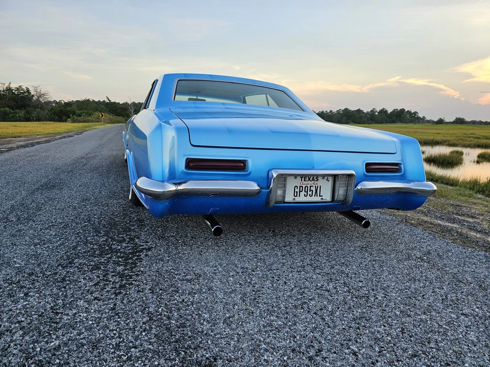 1963 Buick Riviera 1st Gen - Image 22 of 31