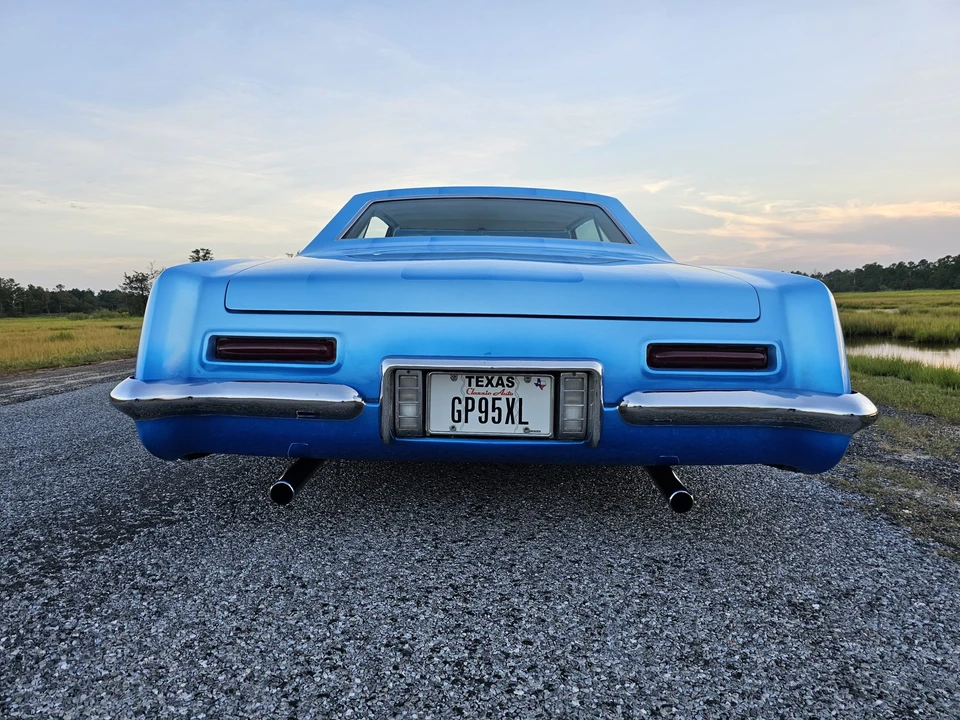 1963 Buick Riviera 1st Gen - Image 24 of 31