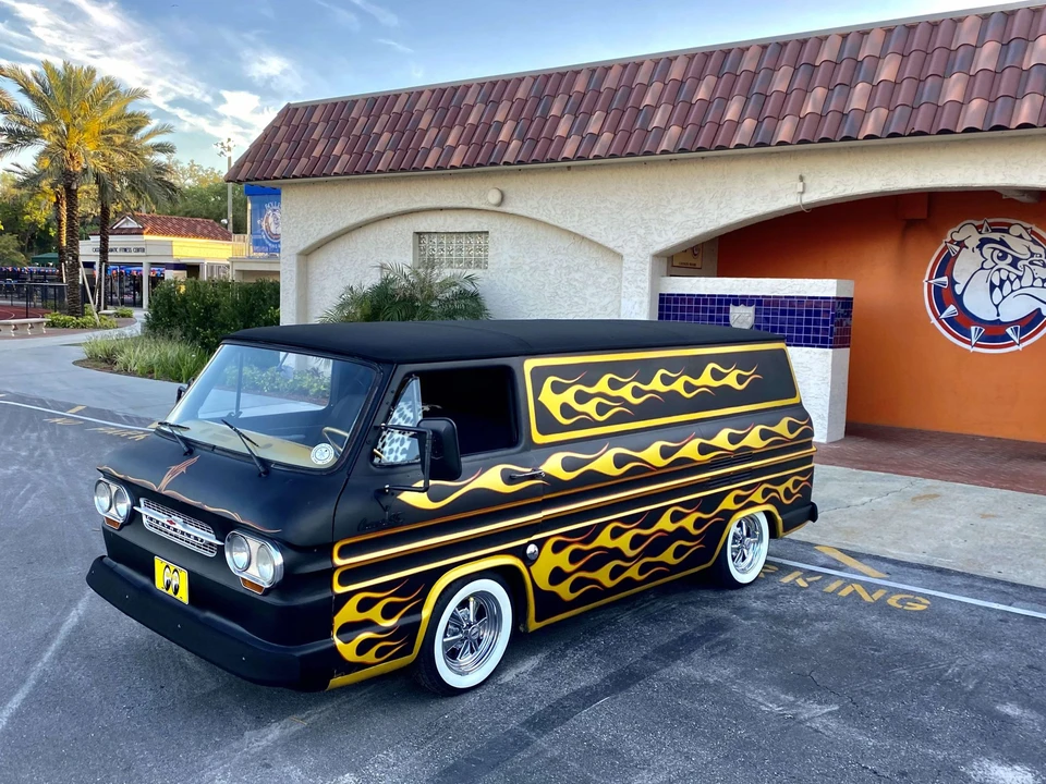 1963 Chevrolet Corvair Greenbrier & Corvan - Image 3 of 31