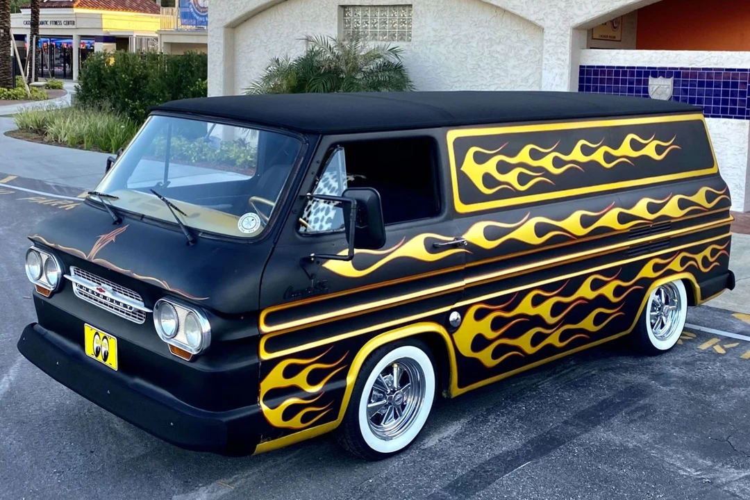1963 Chevrolet Corvair Greenbrier & Corvan - Image 1 of 31