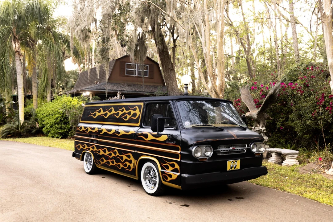 1963 Chevrolet Corvair Greenbrier & Corvan - Image 6 of 31