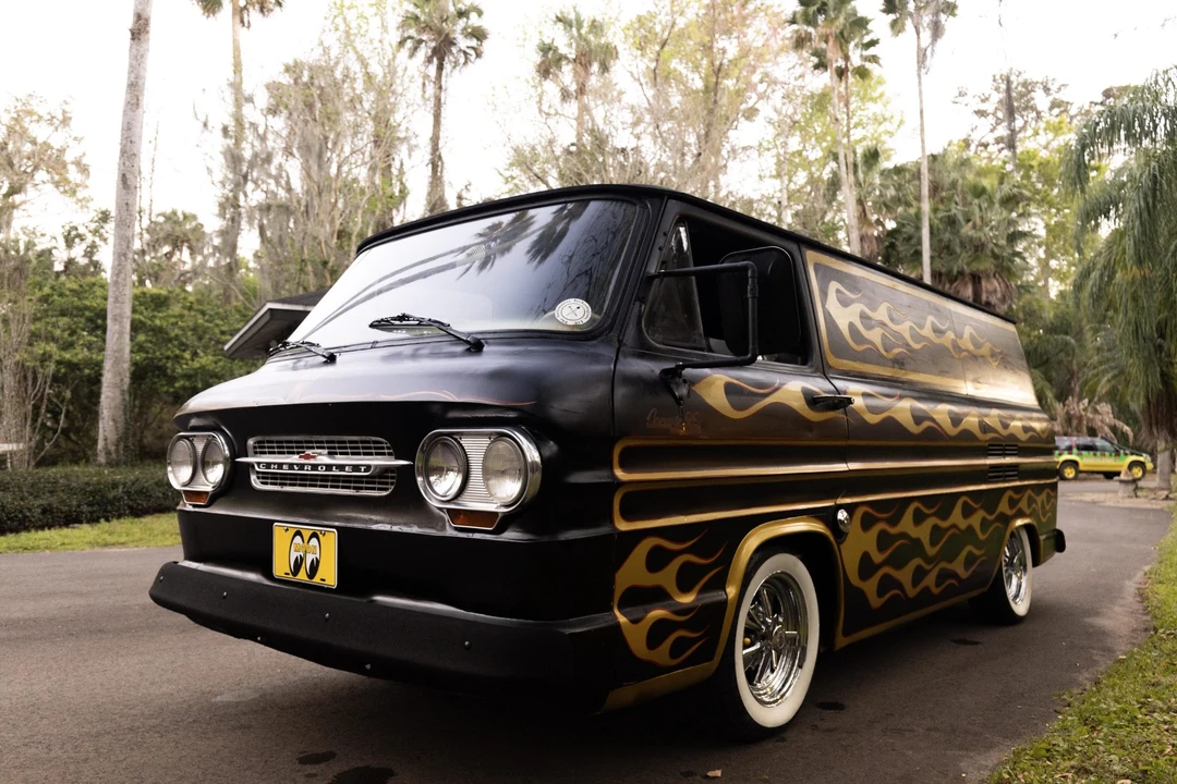 1963 Chevrolet Corvair Greenbrier & Corvan - Image 4 of 31