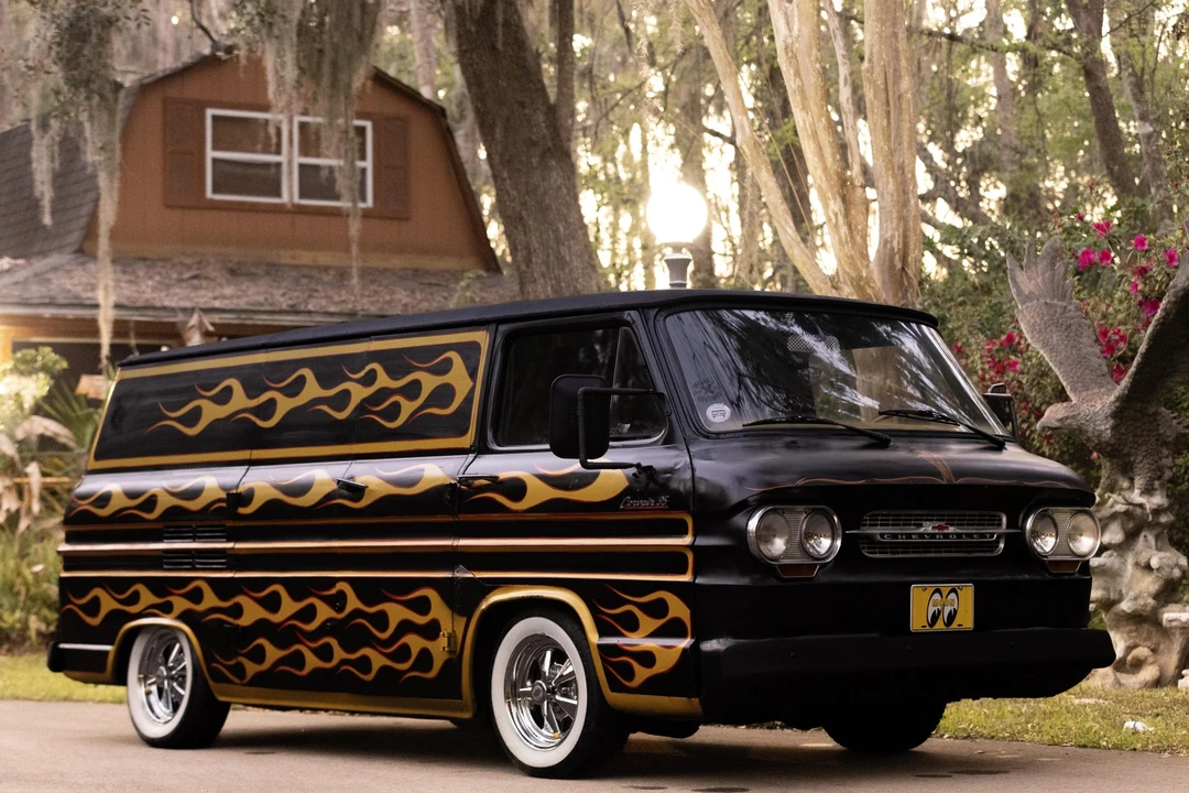 1963 Chevrolet Corvair Greenbrier & Corvan - Image 5 of 31