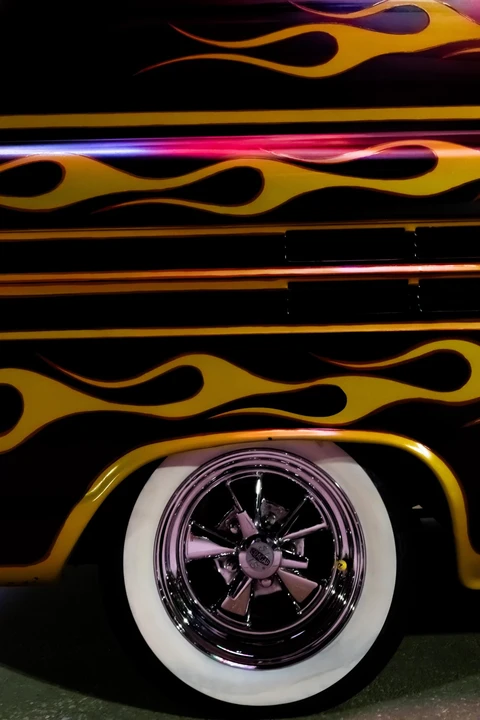 1963 Chevrolet Corvair Greenbrier & Corvan - Image 29 of 31
