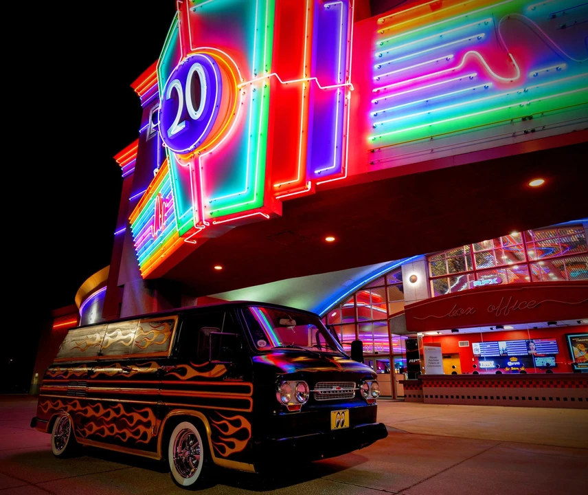 1963 Chevrolet Corvair Greenbrier & Corvan - Image 13 of 31