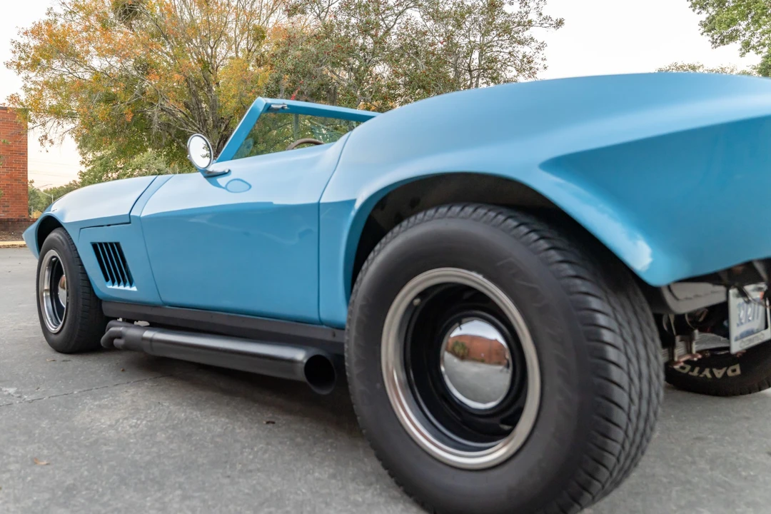 1963 Chevrolet Corvette C2 - Image 27 of 31