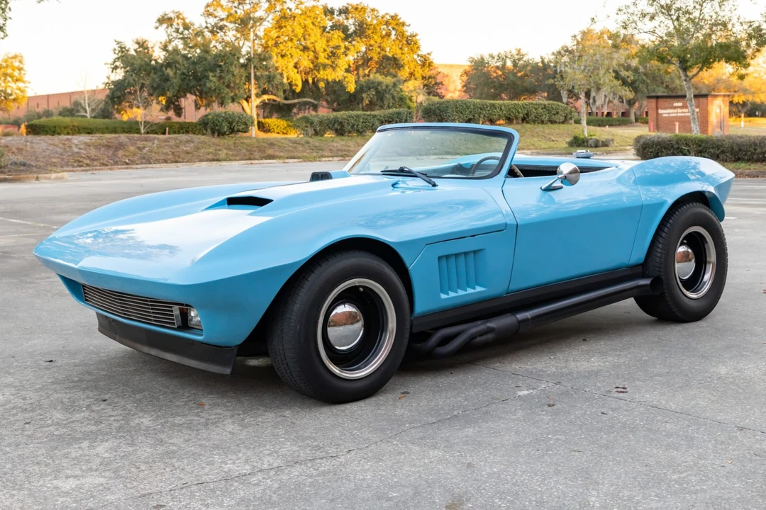 1963 Chevrolet Corvette C2 - Image 1 of 31