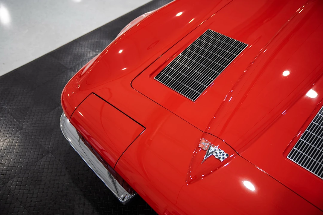 1963 Chevrolet Corvette C2 - Image 18 of 31