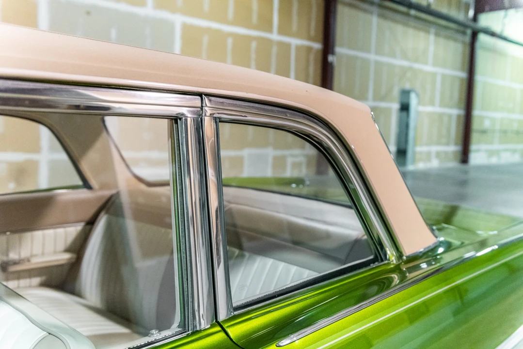 1963 Pontiac Catalina 3rd Gen - Image 27 of 31