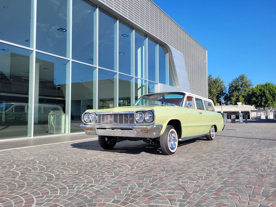 1964 Chevrolet Biscayne - Image 2 of 31