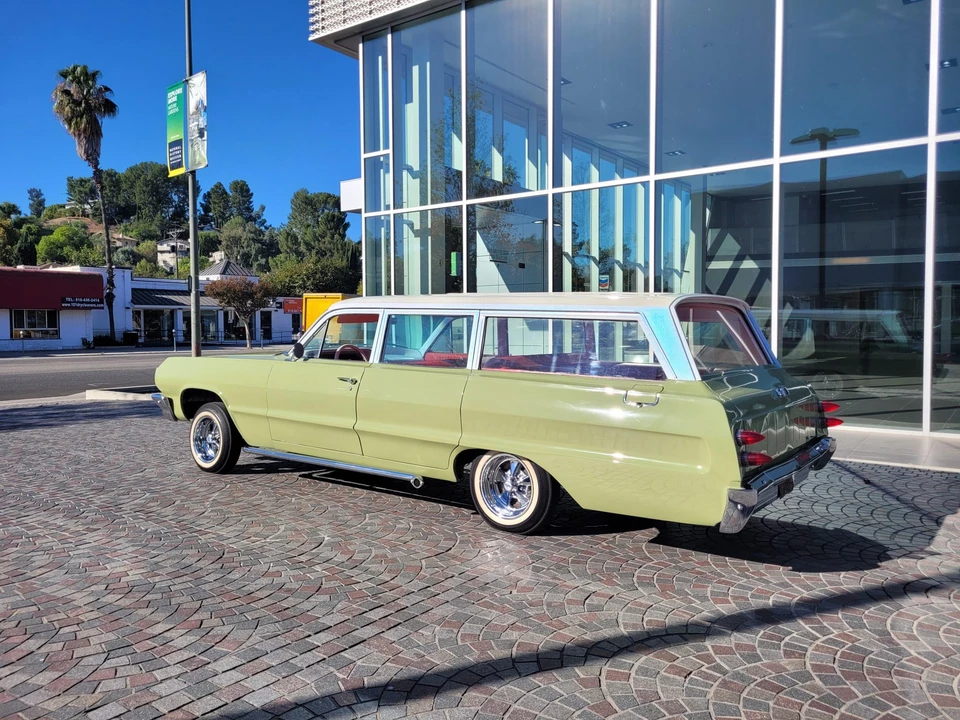 1964 Chevrolet Biscayne - Image 8 of 31