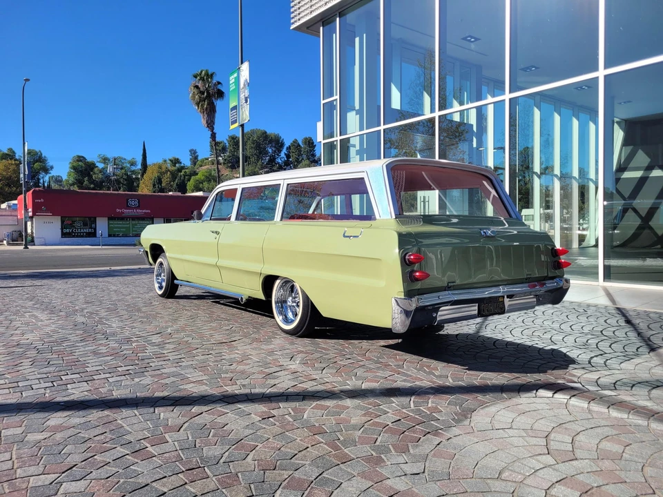 1964 Chevrolet Biscayne - Image 9 of 31