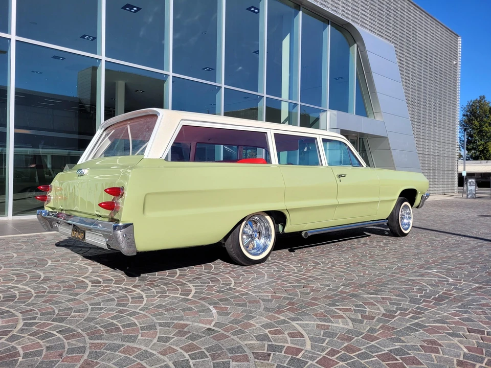 1964 Chevrolet Biscayne - Image 16 of 31