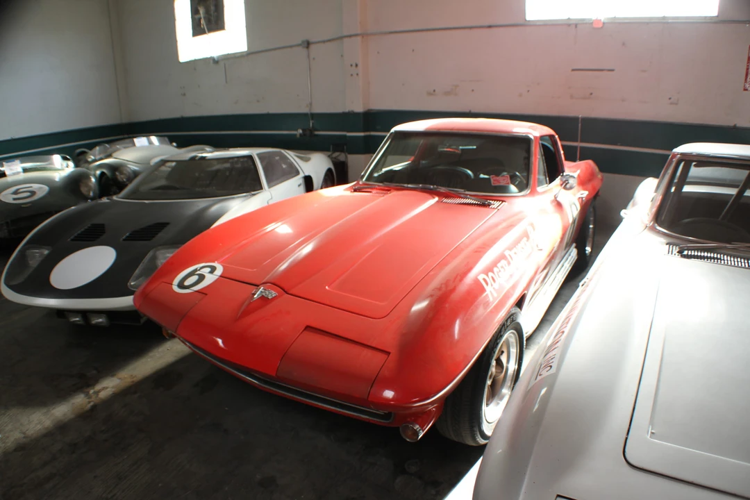 1964 Chevrolet Corvette C2 - Image 18 of 31