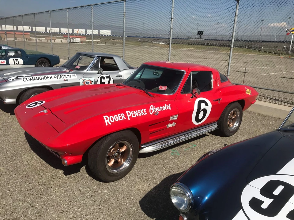 1964 Chevrolet Corvette C2 - Image 14 of 31