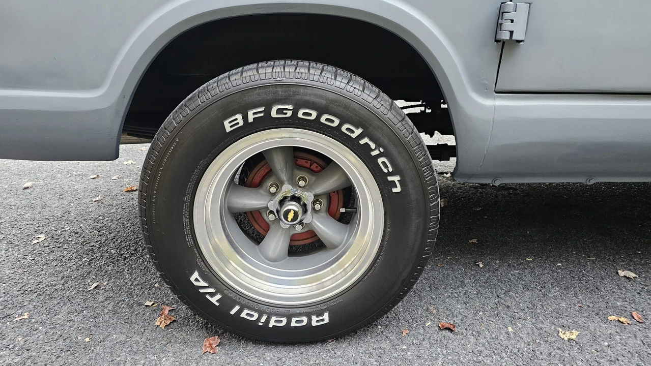 1964 Chevrolet G-Series Van - Image 27 of 31