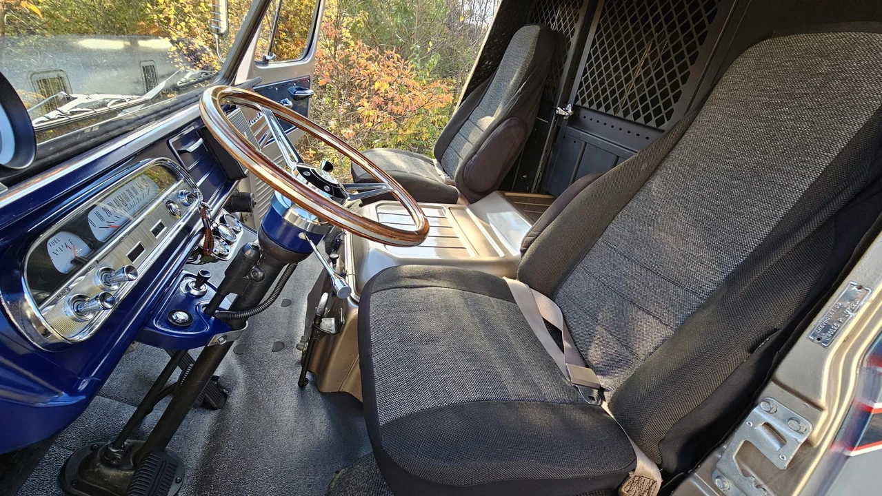 1964 Chevrolet G-Series Van - Image 30 of 31