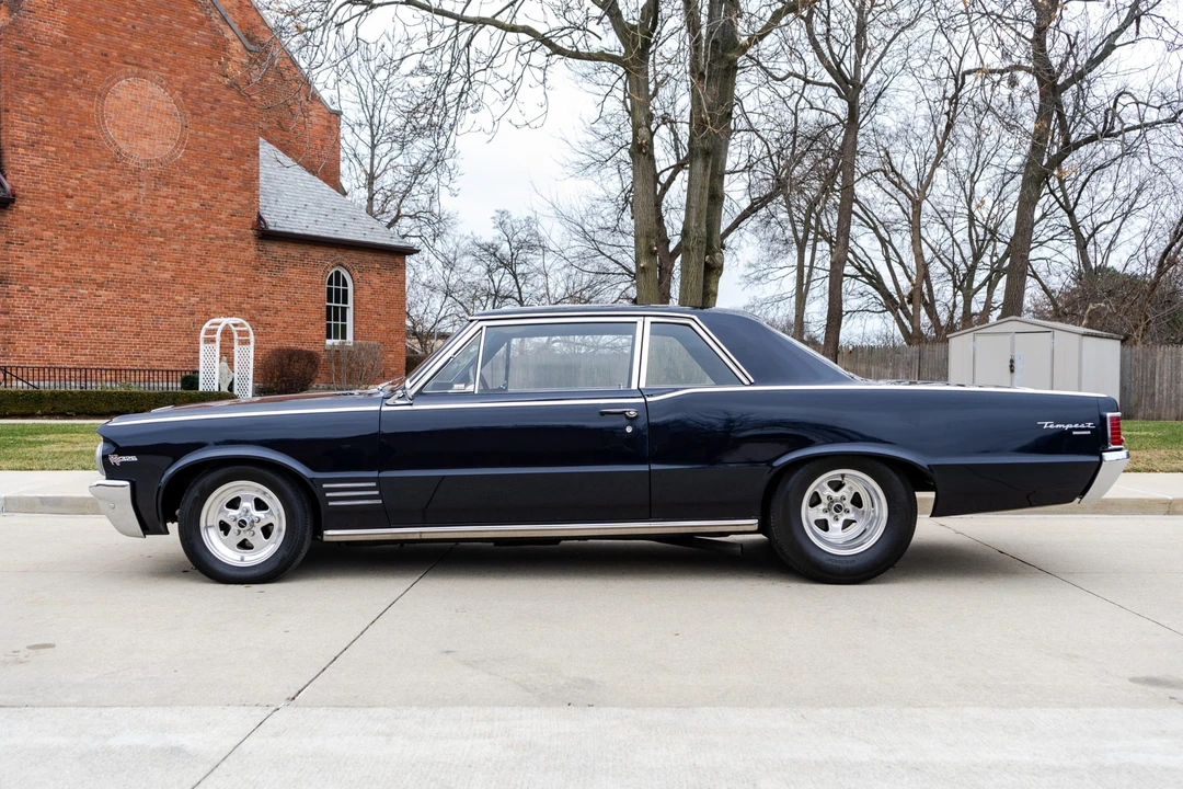1964 Pontiac Tempest - Image 9 of 31