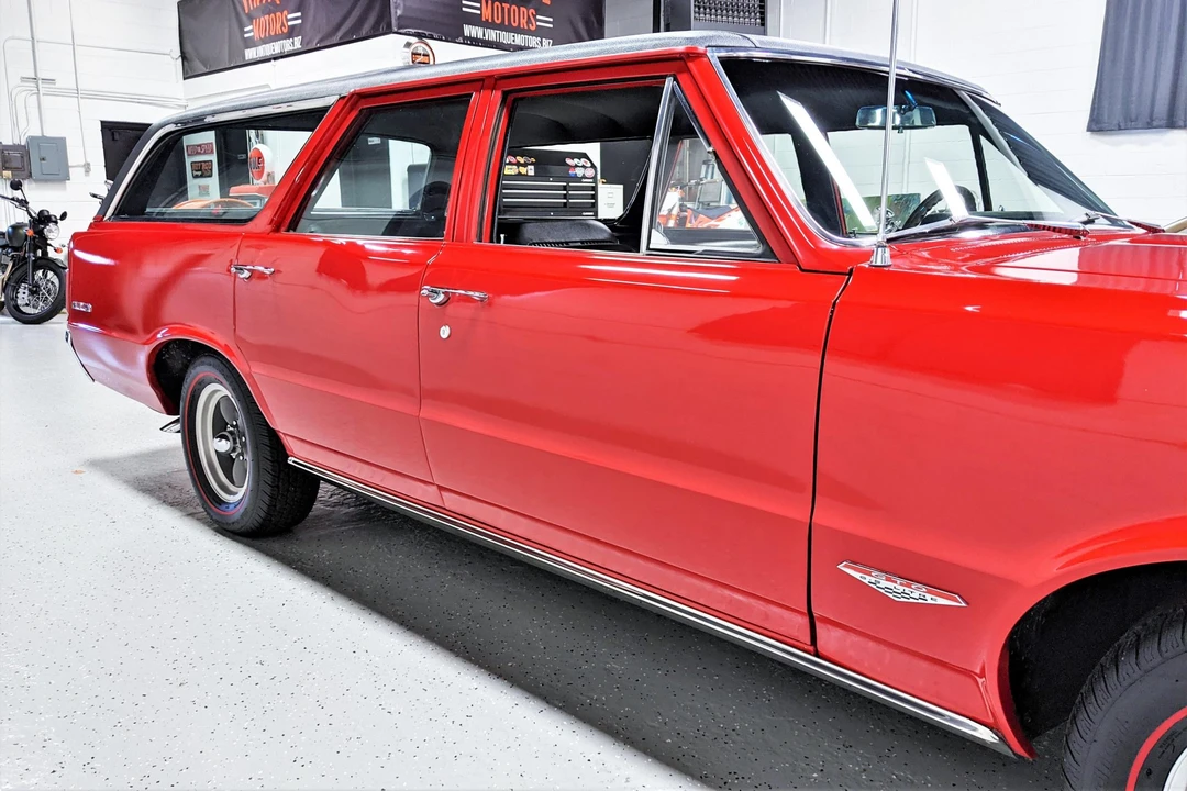 1964 Pontiac Tempest - Image 29 of 31