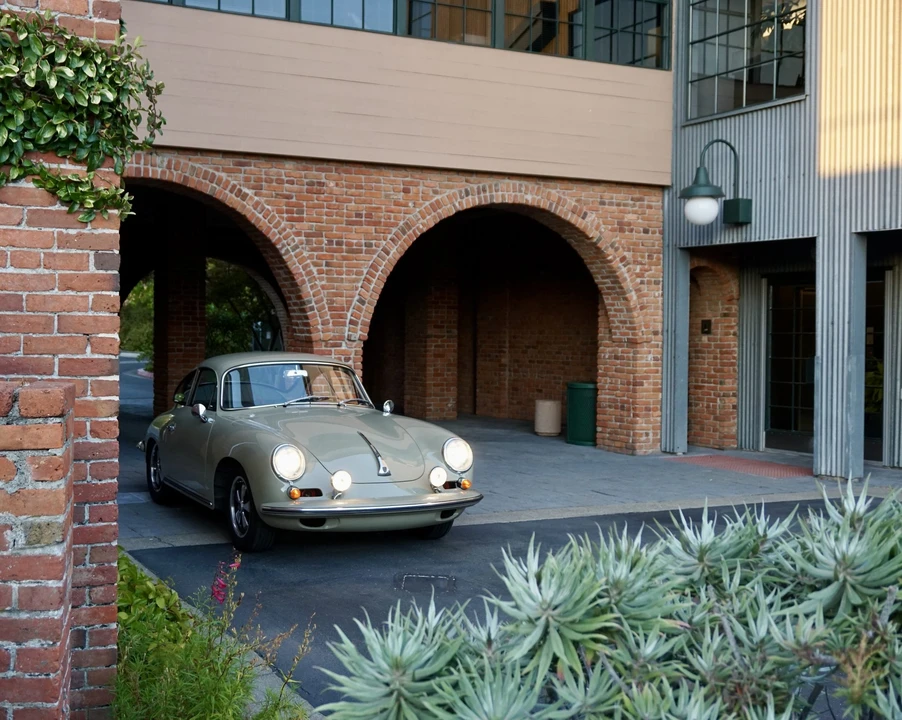 1964 Porsche 356 C - Image 5 of 31