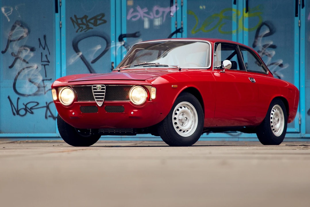1965 Alfa Romeo Giulia Sprint GT - Image 4 of 31