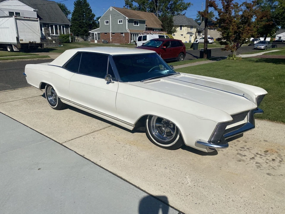 1965 Buick Riviera 1st Gen - Image 14 of 31