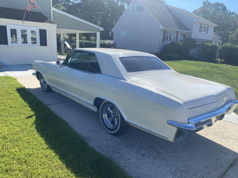 1965 Buick Riviera 1st Gen - Image 8 of 31