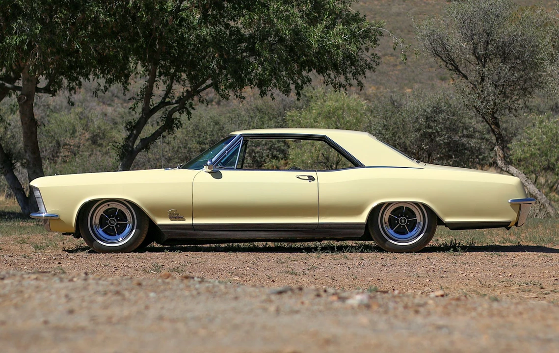 1965 Buick Riviera 1st Gen - Image 7 of 31
