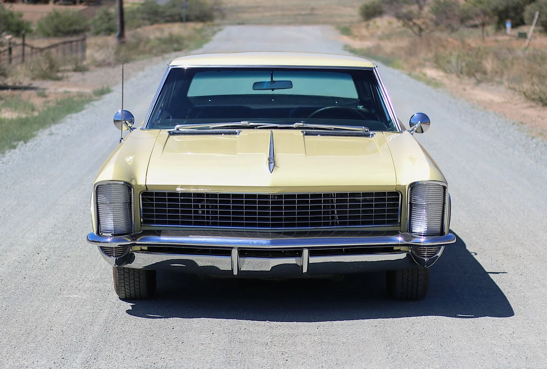 1965 Buick Riviera 1st Gen - Image 14 of 31