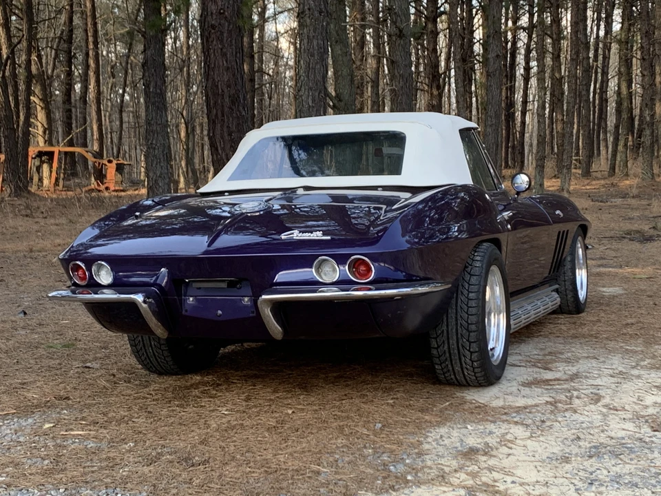1965 Chevrolet Corvette C2 - Image 19 of 31
