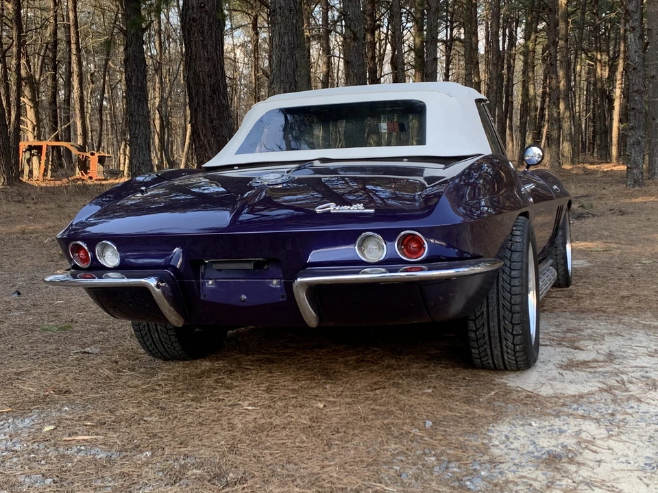 1965 Chevrolet Corvette C2 - Image 17 of 31