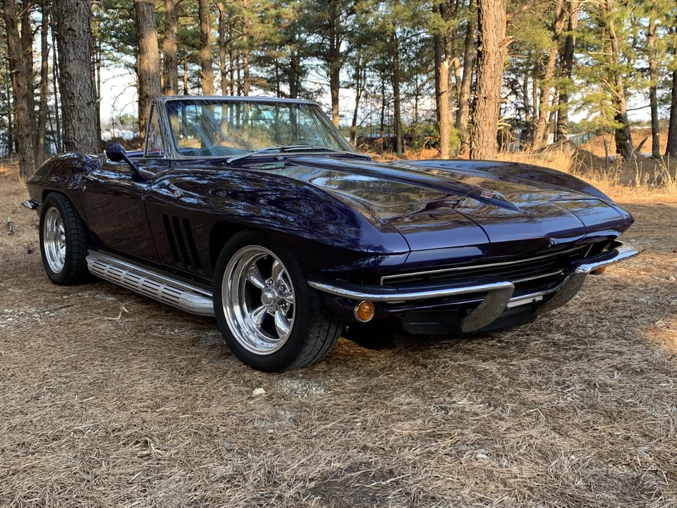 1965 Chevrolet Corvette C2 - Image 21 of 31