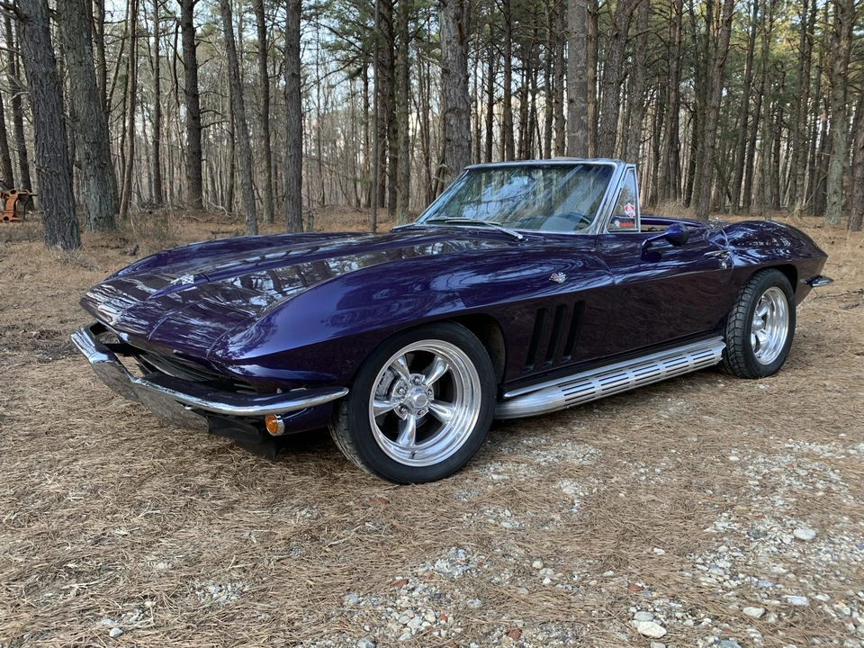 1965 Chevrolet Corvette C2 - Image 9 of 31